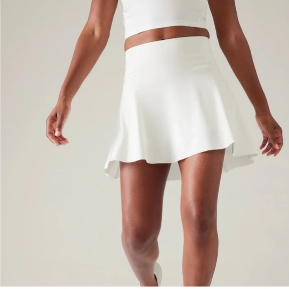 Athleta Pants - Perfect Athleta Ace High Rise 15.5” White Tennis Athletic Skirt Skort Size Small